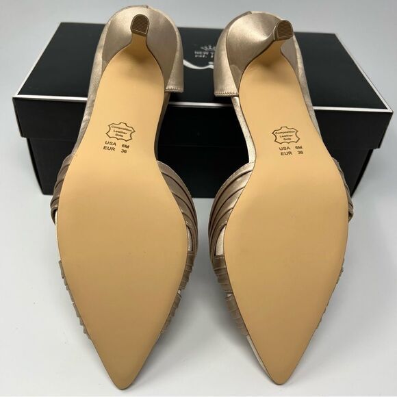 Nina Blakely Satin Pumps - Picture 5 of 8